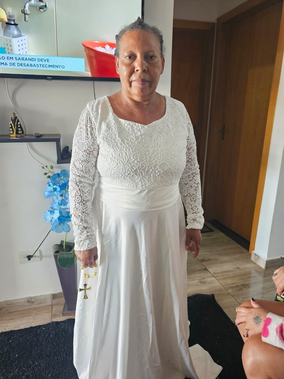 Dona Nadir é a noiva que recebeu o vestido doado por Cristiane; ela se casa nesse sábado (19) | Foto: Arquivo pessoal