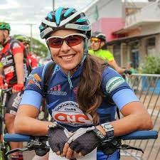 Piloto do ciclismo Lorena Oliveira