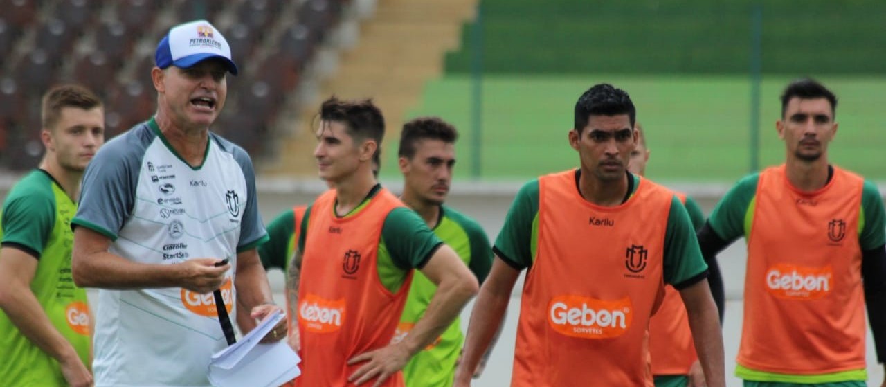 Maringá FC faz último treino antes da estreia no Brasileiro da Série D