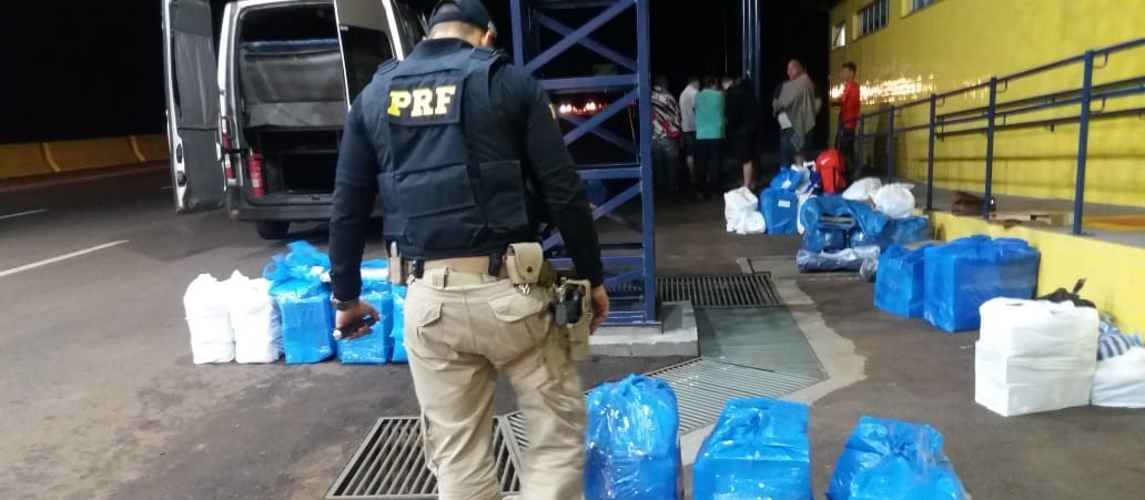 PRF apreende mercadorias contrabandeada do Paraguai