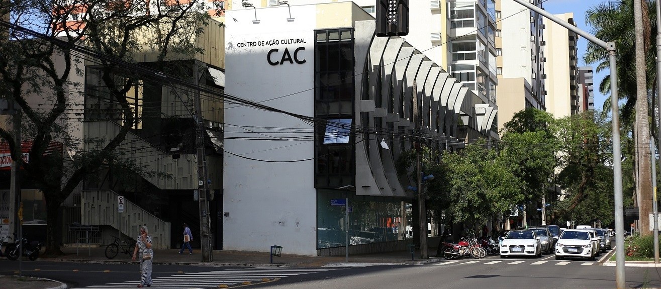 Mostra artística no CAC reúne seis artistas locais