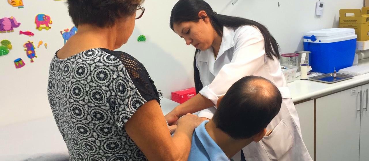 Após décadas sem a doença, Maringá confirma dois casos de sarampo