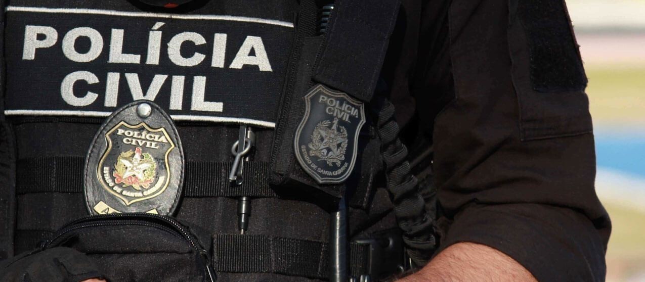 Polícia Civil de Santa Catarina cumpre mandados de busca e apreensão em Cambé