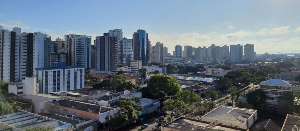 Domingo será ensolarado, com temperaturas mais elevadas e tempo estável em Maringá