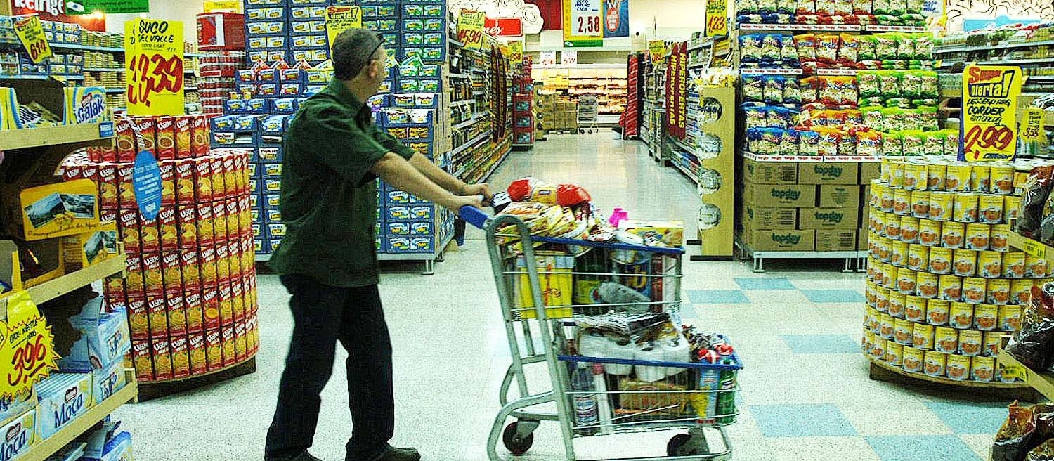 Gilson Aguiar: 'regulamentar abertura de supermercados é retrocesso'