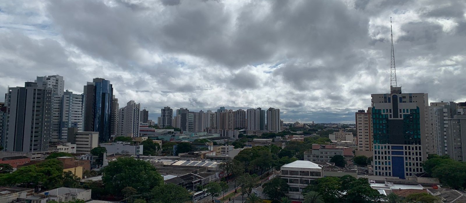 Maringá amanhece gelada; e pode esfriar mais neste feriado (2)