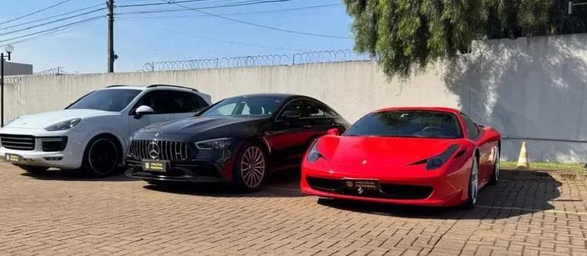 Justiça autoriza devolução de carros de luxo apreendidos de secretário da Fazenda