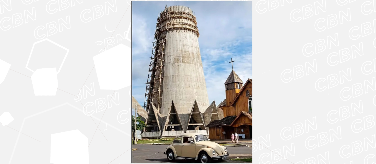 Azulejista entra na onda da IA e faz sucesso na web viajando ao passado de Maringá