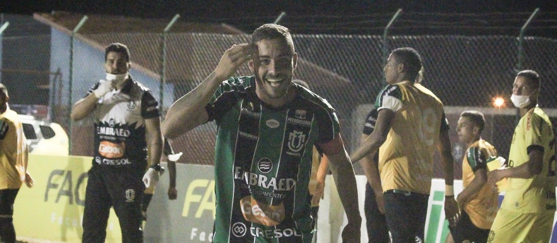 Fora de casa, Maringá FC supera o Cianorte e vence a primeira no Campeonato Paranaense