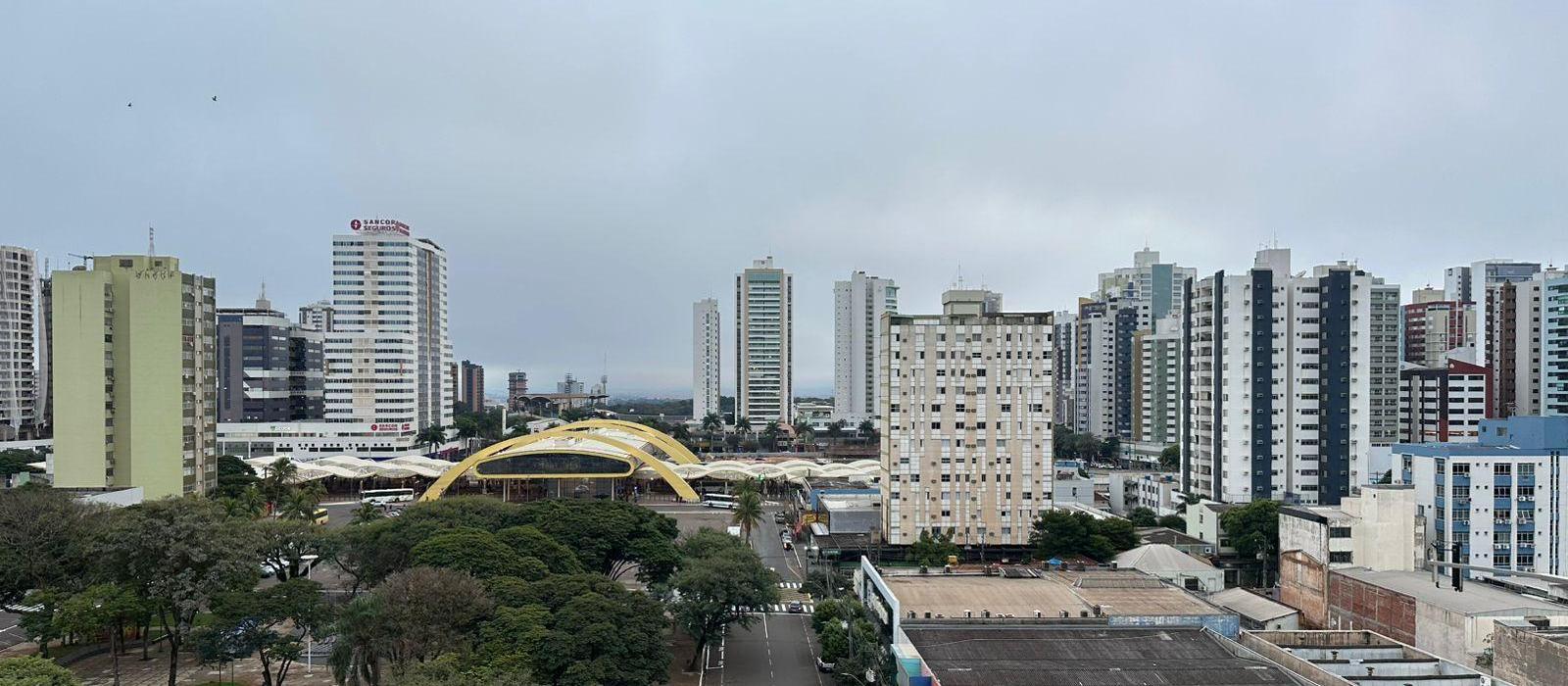 Instabilidade avança pelo Paraná neste domingo (27)
