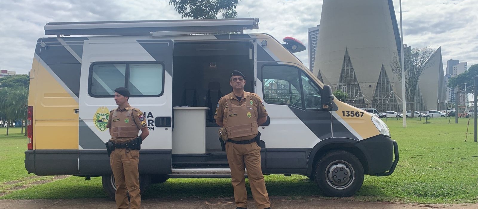 Polícia Militar faz patrulhamento nos locais de votação em Maringá