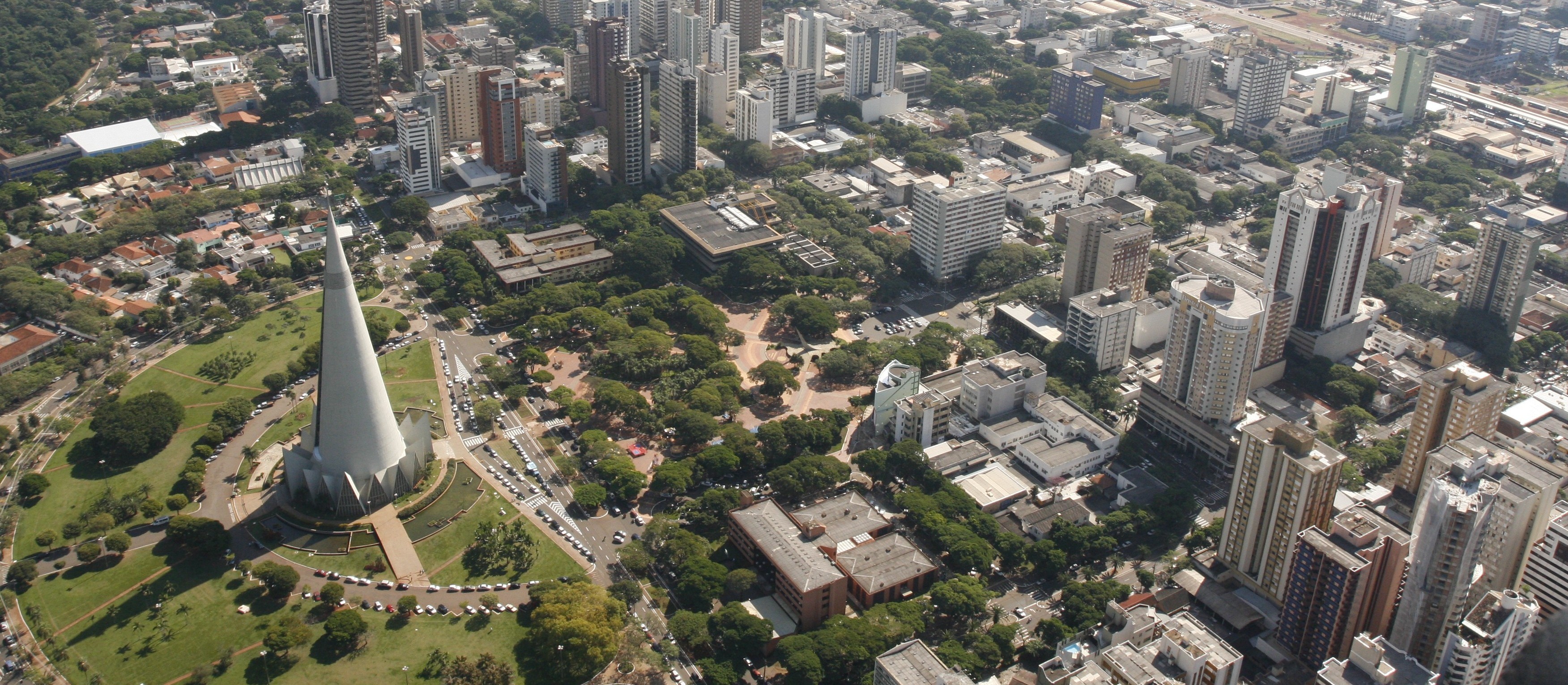 Vereadores aprovam projeto que amplia altura de prédios em Maringá