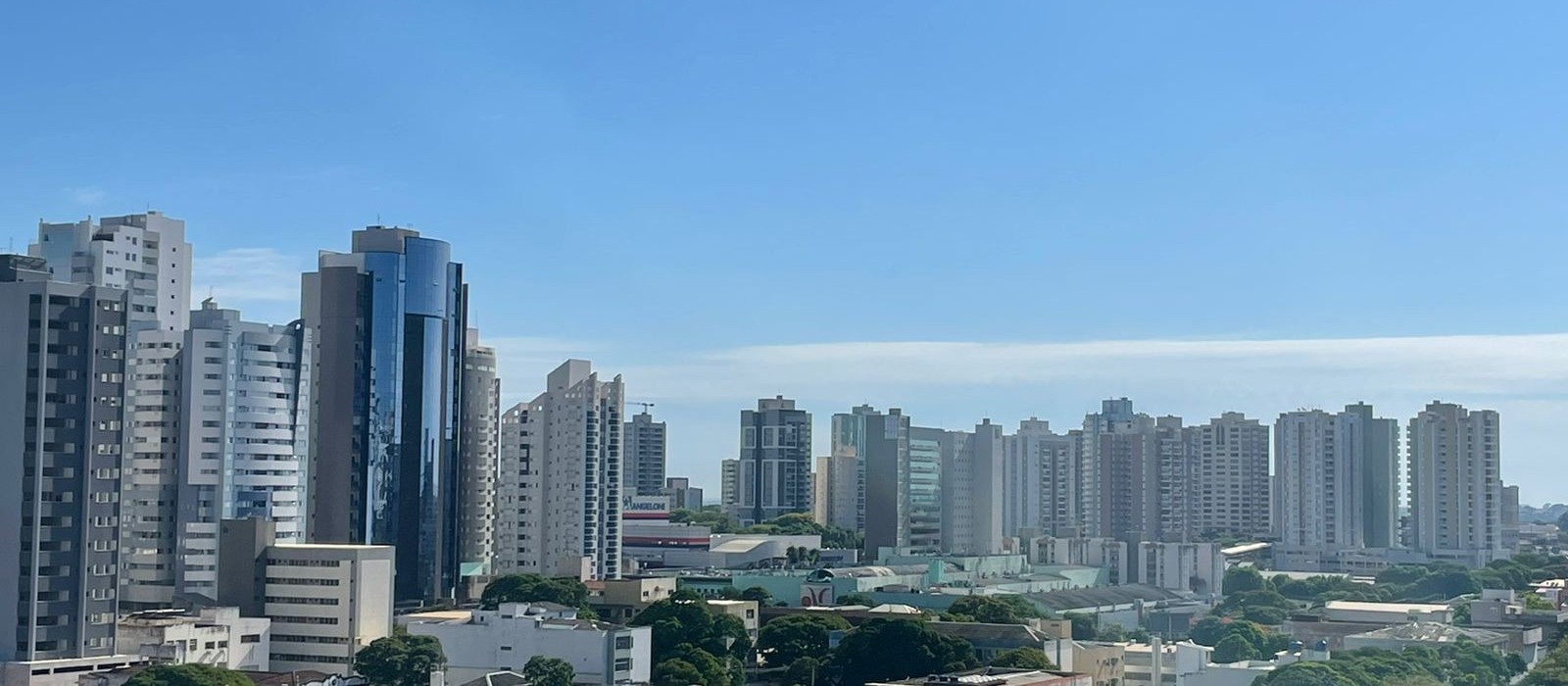 Sábado (10) com pancadas de chuva e temperatura alta, em Maringá