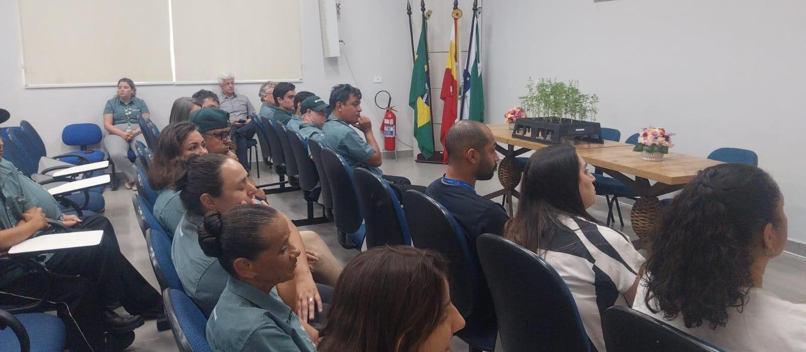Programa Cultivar fornece mudas para jardins sensoriais em Cmeis