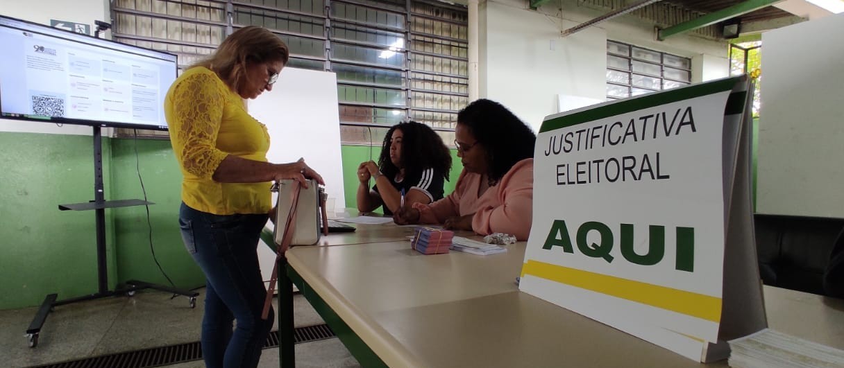 Prazo para eleitor justificar ausência no 1º turno é de 60 dias