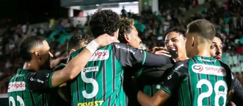 Maringa FC vence por 2 a 0 e Galo é rebaixado no Paranaense