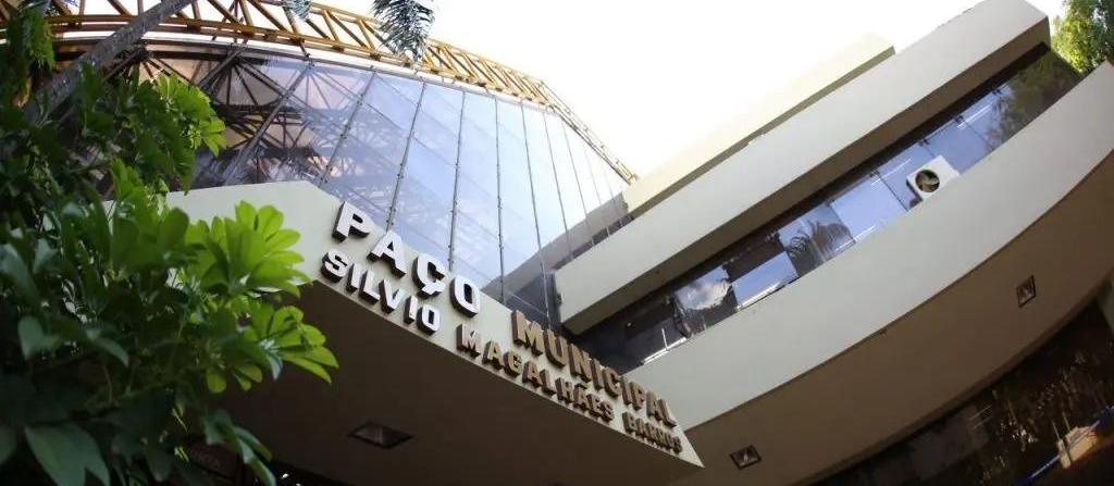 Das 18 concorrentes, restam 3 agências de publicidade na licitação da Prefeitura de Maringá