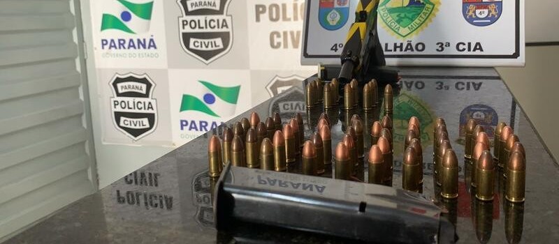 Homem é preso com pistola e ‘kit rajada’ em carro em Marialva