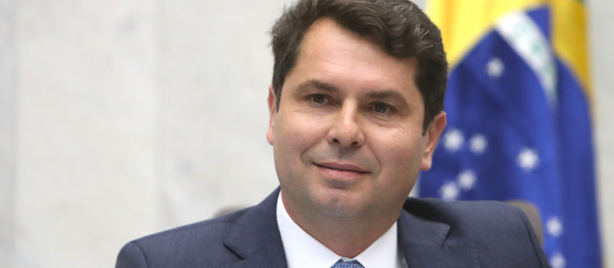 Recursos devolvidos pela Alep deverão ser aplicados em habitação
