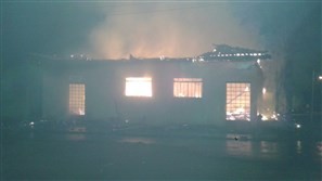 Incêndio destrói prédio da Apae e Secretária de Educação de Ariranha do Ivaí