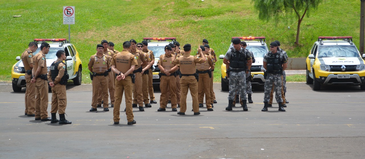 PM realiza trabalho para retirar armas e drogas das ruas de Maringá