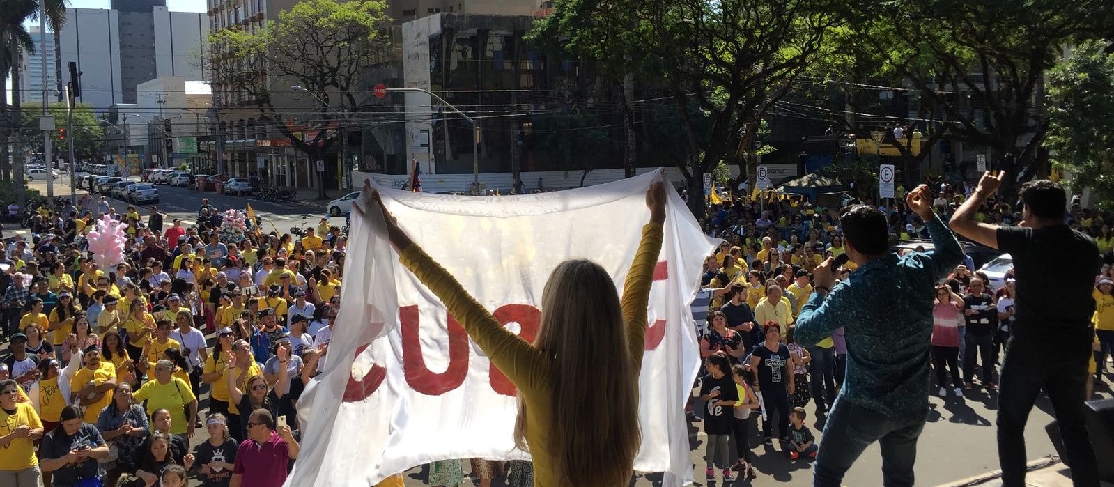 Marcha reúne evangélicos em Maringá