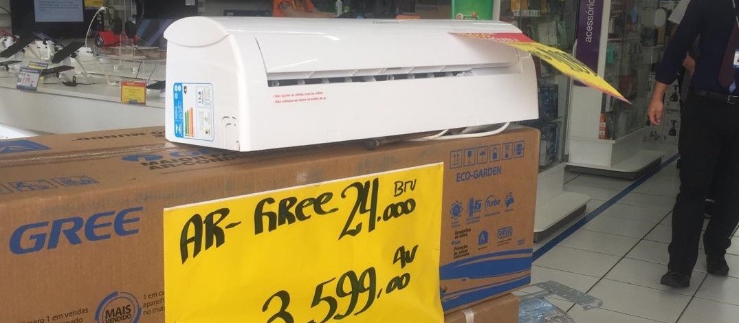Para enfrentar calor, consumidores disputam aparelhos de ar condicionado