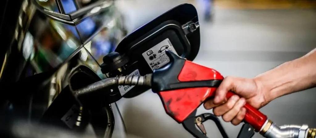 Operação do Ipem interdita 3 bombas de combustíveis em Maringá