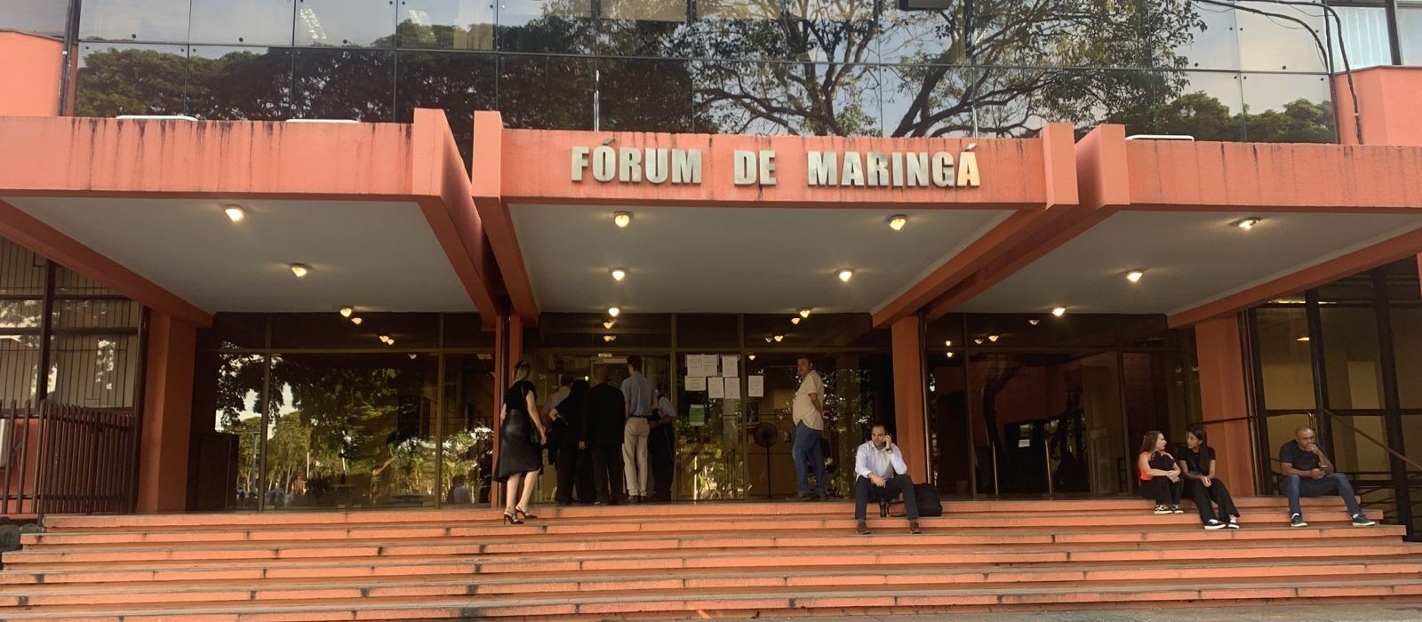 Julgamento de homem acusado de matar funileiro é realizado em Maringá