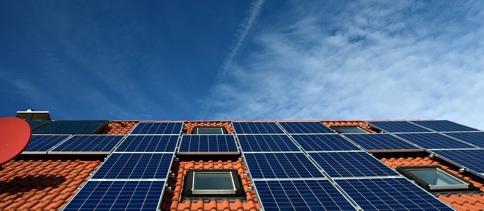 Como viabilizar implantação de sistemas fotovoltaicos residenciais? 
