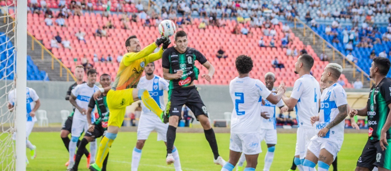 Maringá FC leva virada do Londrina e estreia com derrota no Campeonato Paranaense