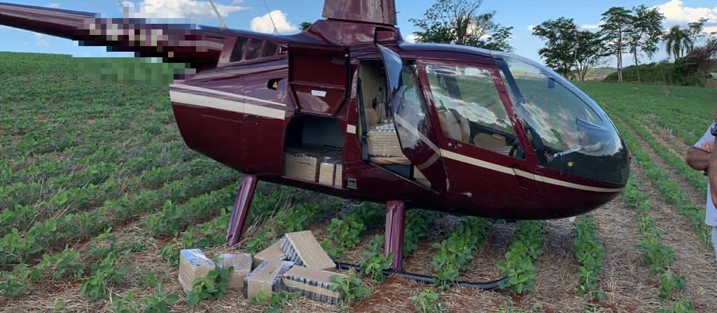 Polícia Federal apreende 430 kg de cocaína em helicóptero