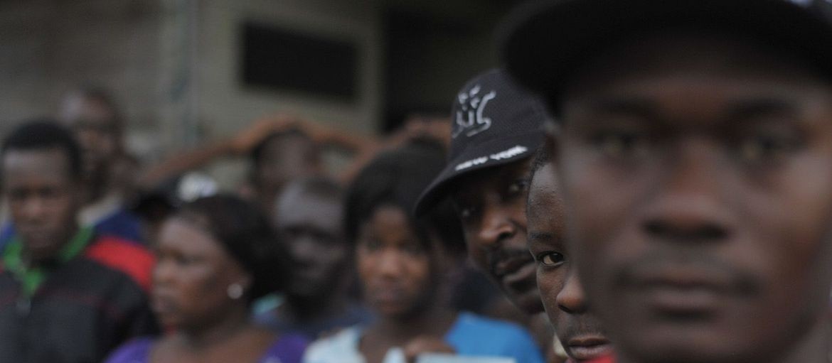 Pandemia tornou mais nítida a desigualdade entre brancos e negros no Brasil