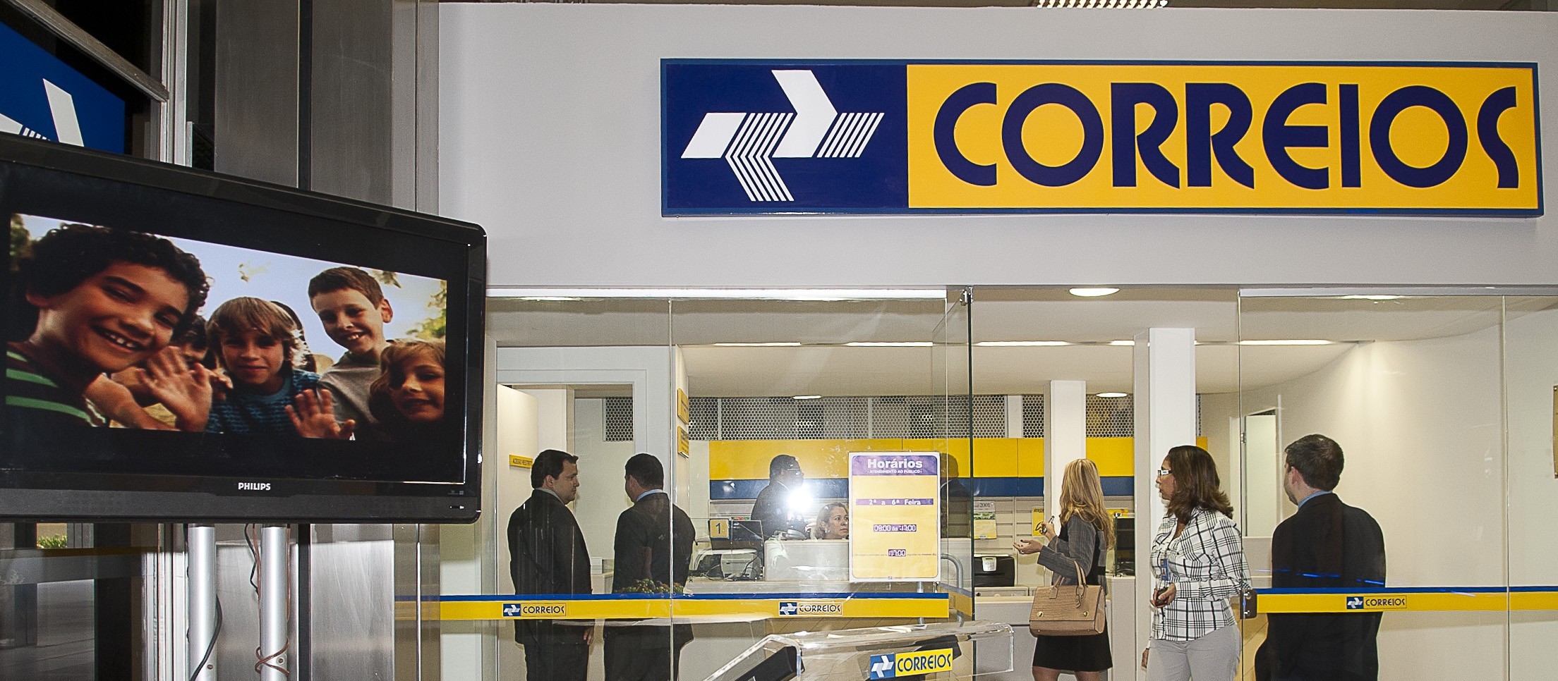 Correios organiza mutirões para não atrasar entregas