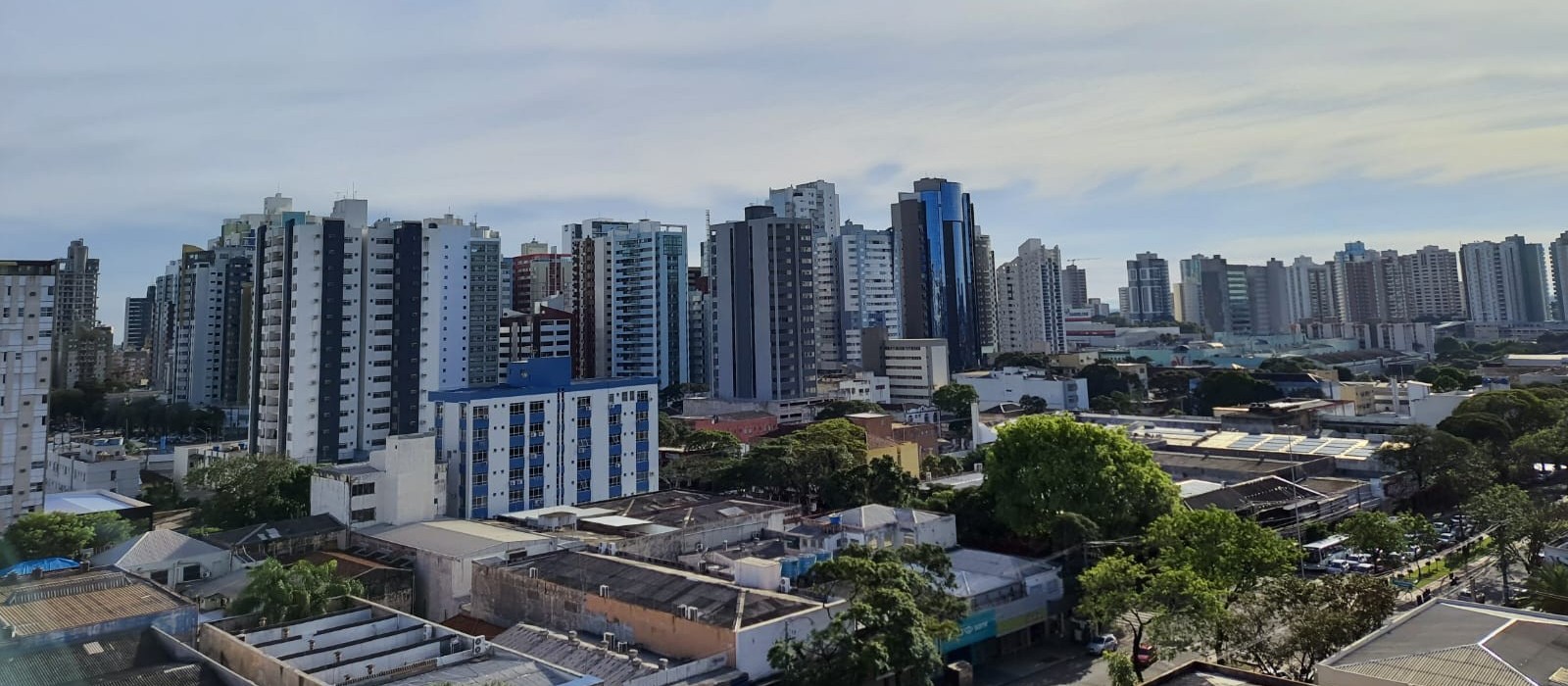 Tempo chuvoso dá trégua em Maringá e sol volta a aparecer nesta quinta-feira (29)