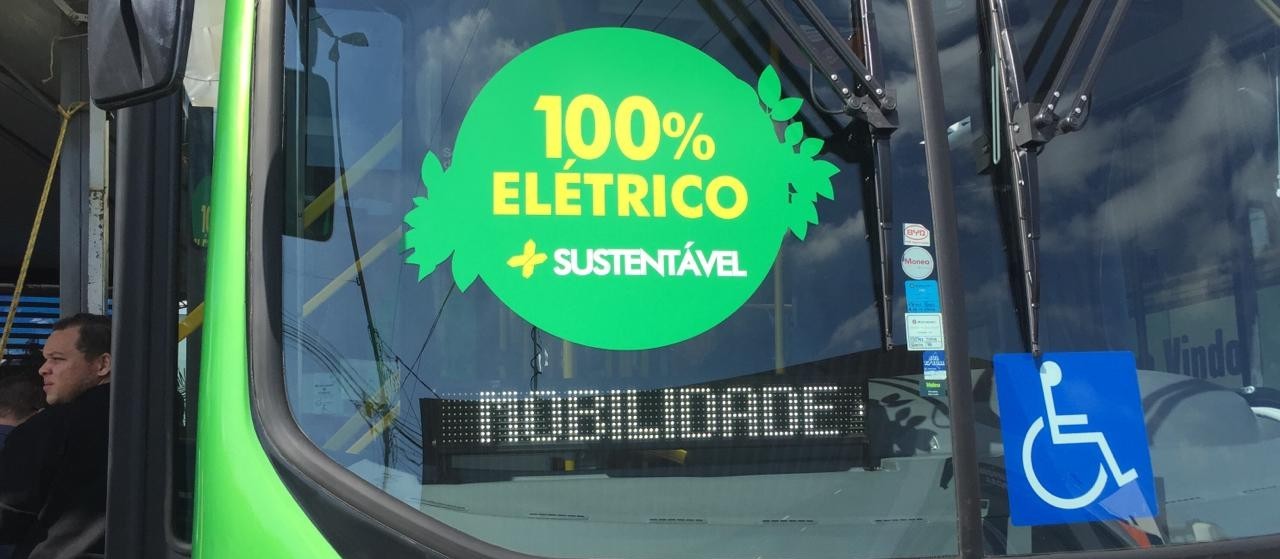 Empresa apresenta segundo ônibus elétrico