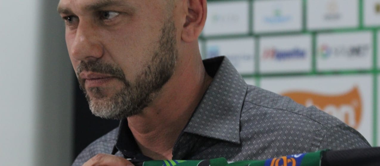 Lesão e saída de jogadores preocupam Antonio Picolli