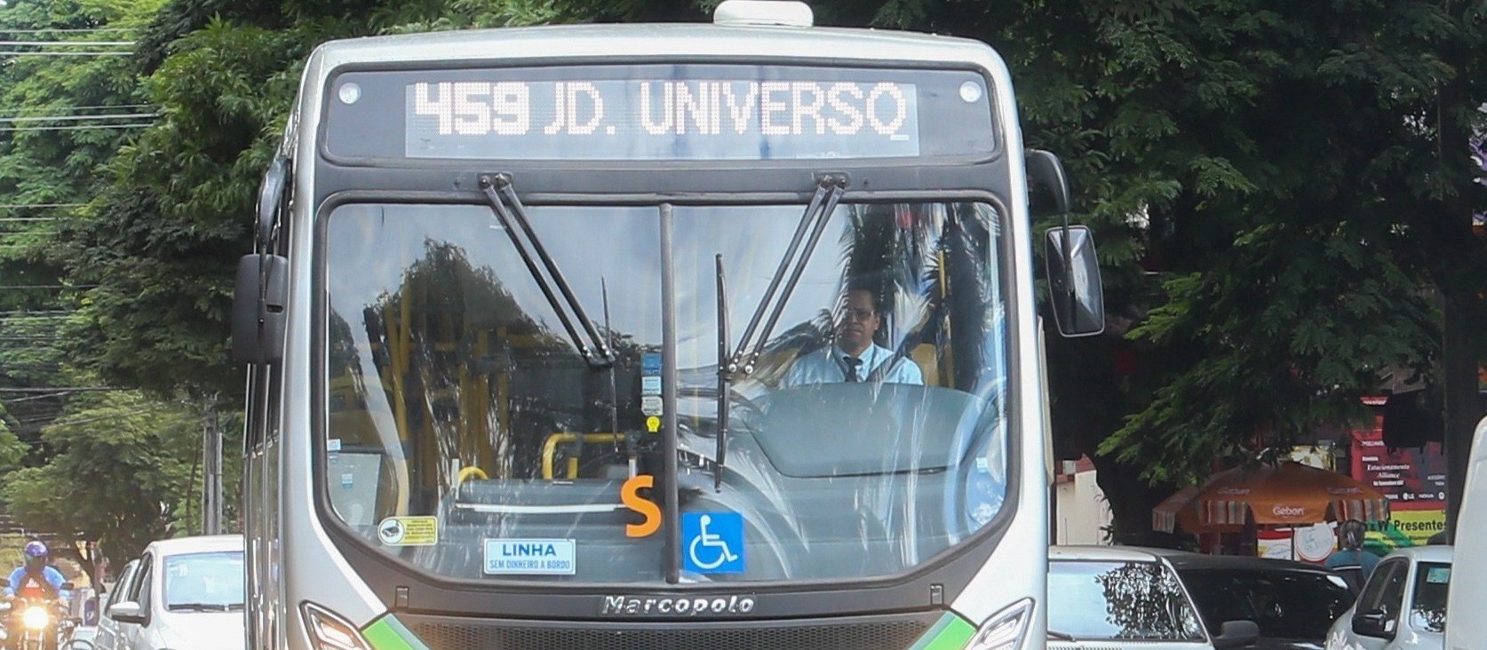 Ônibus devem circular com 50% da capacidade de passageiros