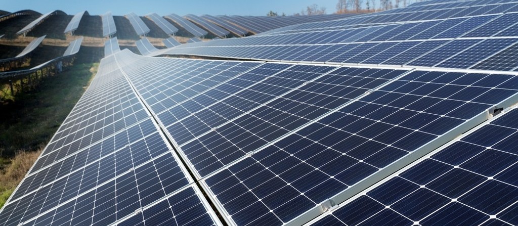 Prefeitura de Maringá quer fazer empréstimo de R$ 80 mi para construção de usina fotovoltaica