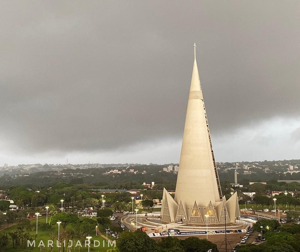 Feriado será de tempo instável e pancadas de chuva, diz Simepar