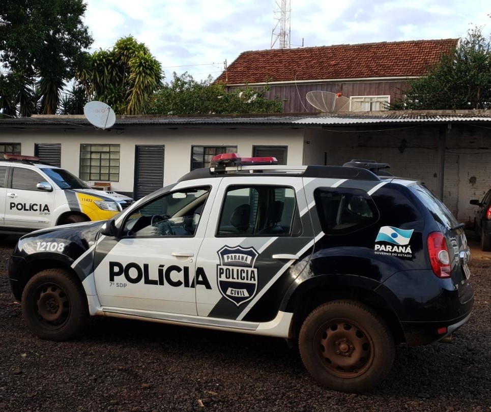 Dupla monitorava vítimas para roubar celulares na região de Umuarama