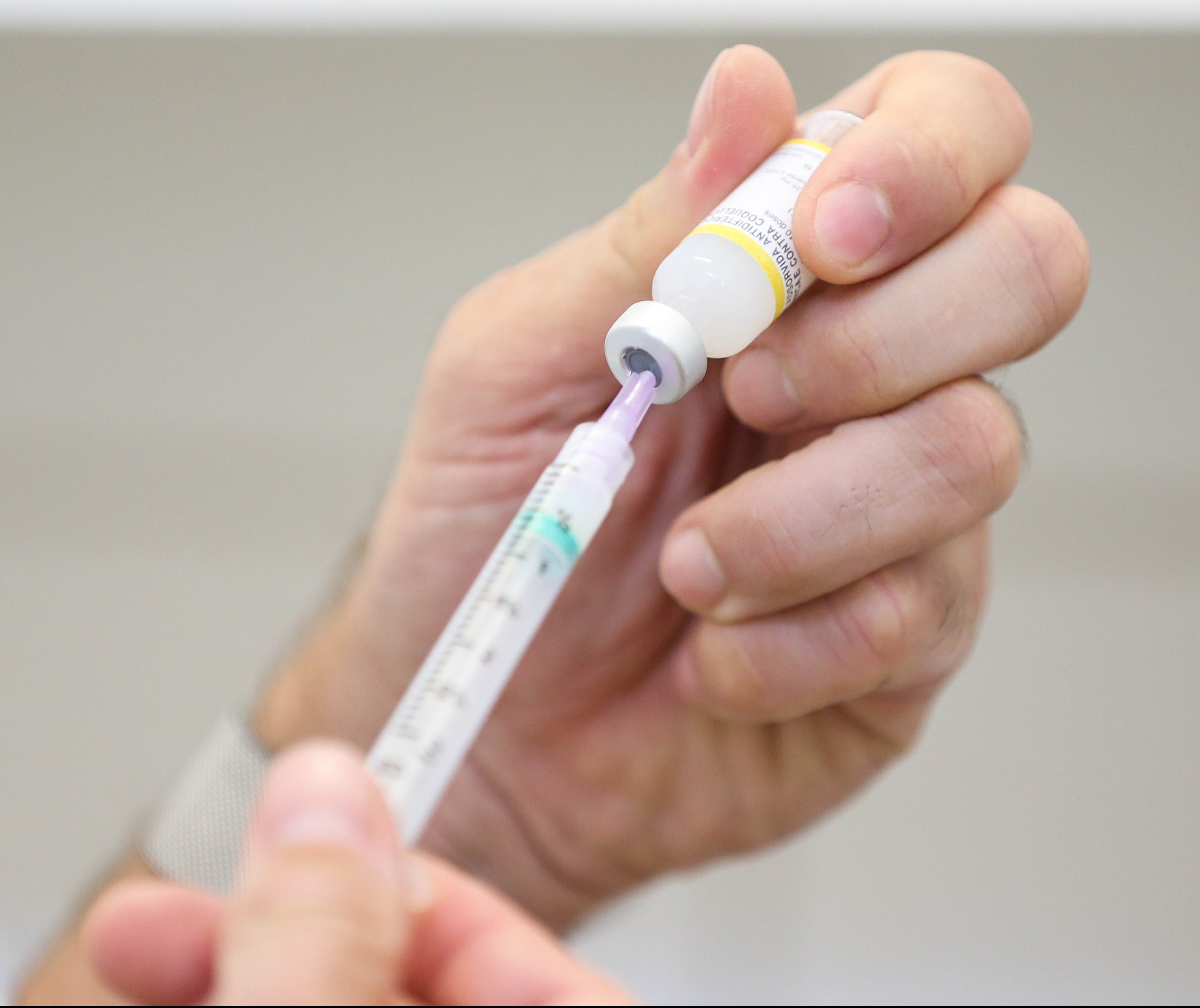 Saúde altera aplicação da vacina BCG em recém-nascido em Maringá