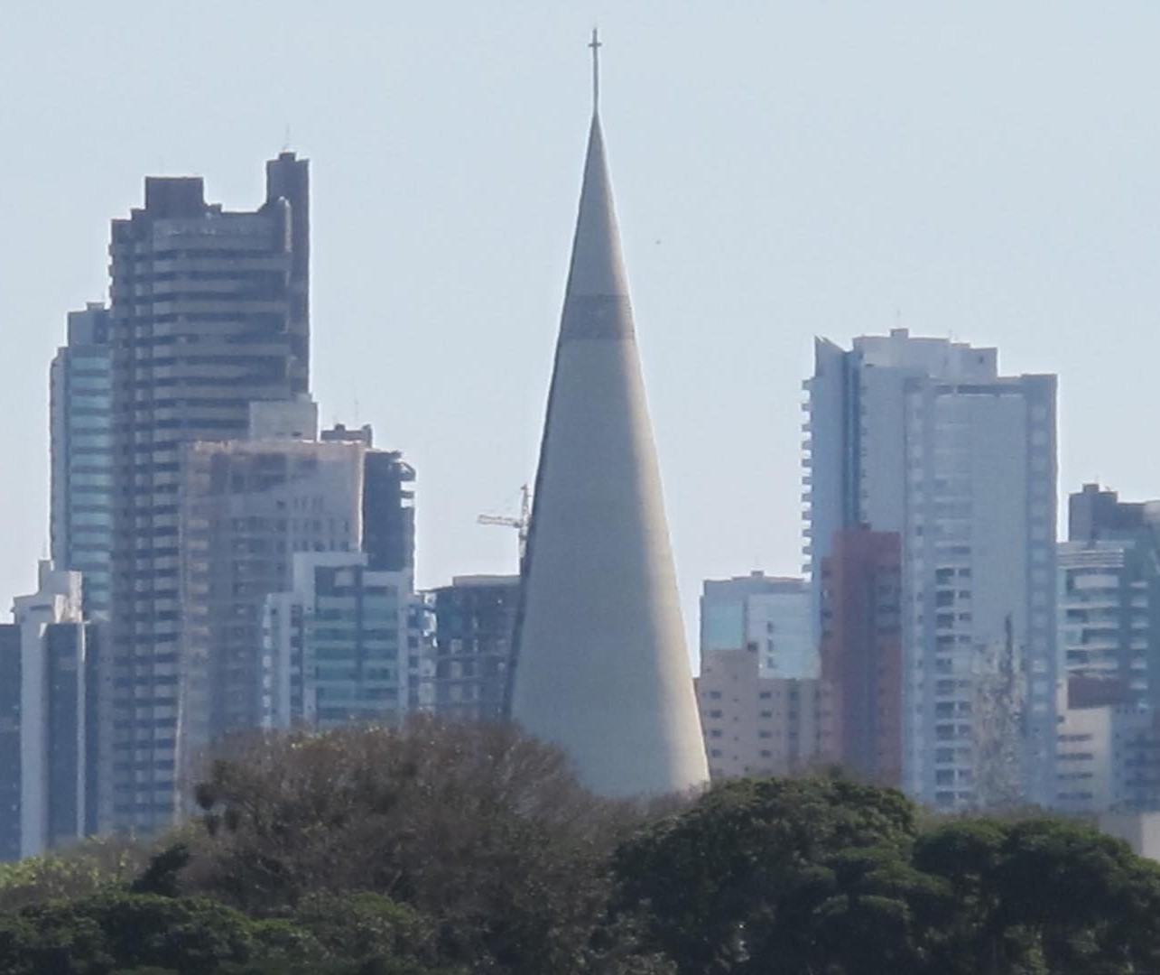 Confira a previsão do tempo para este sábado (10)