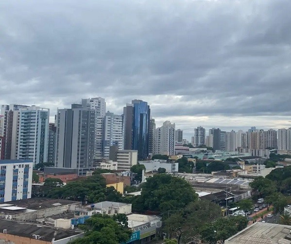 Saiba como fica o tempo nesta segunda-feira em Maringá