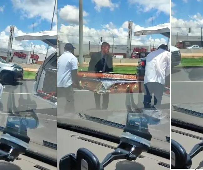 Caixão com corpo cai de carro funerário em avenida de Maringá; vídeo