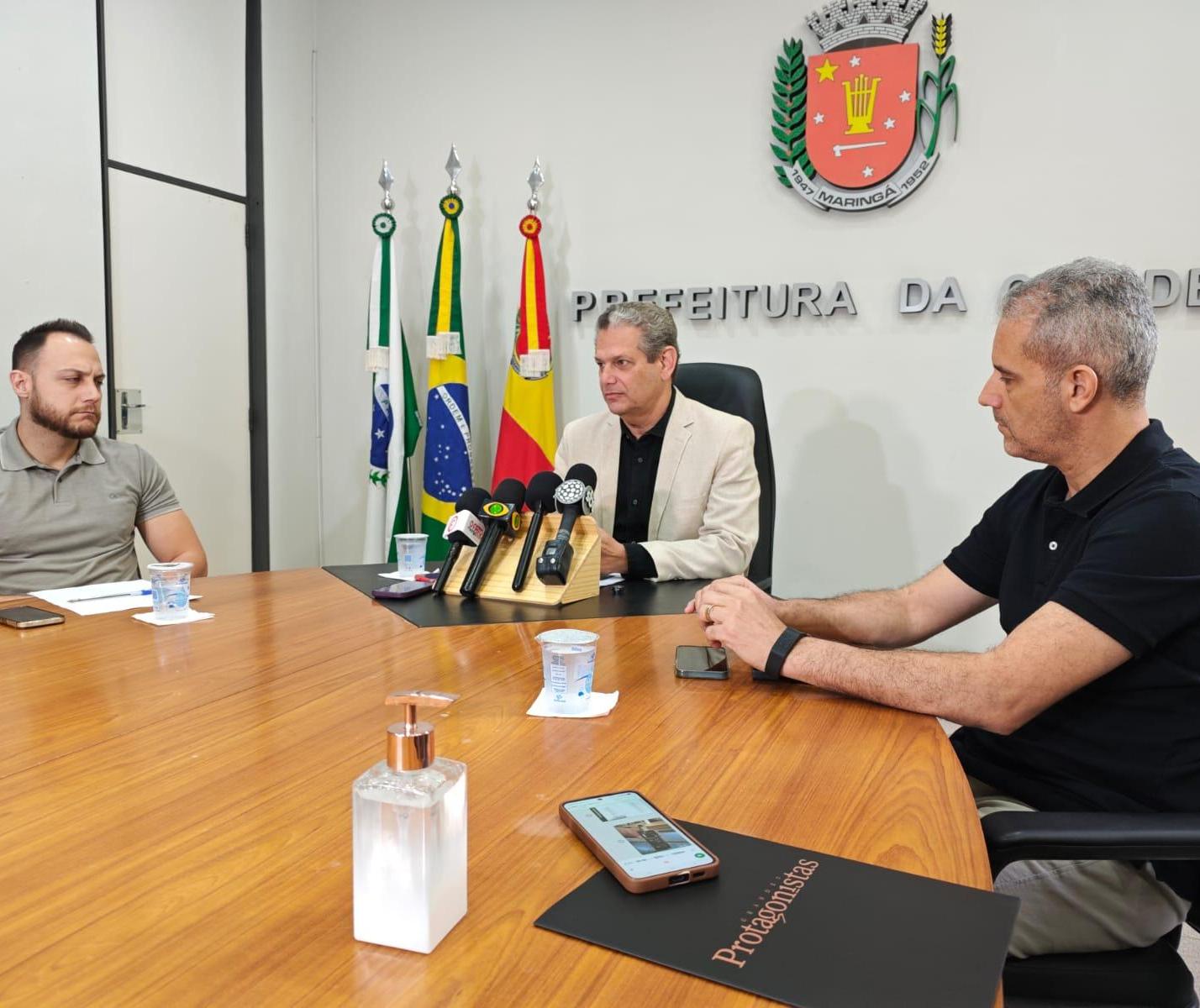 Prefeito Sílvio Barros reúne a imprensa para tirar dúvidas sobre IPTU