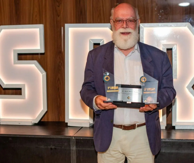 UEM e médico de Maringá são reconhecidos por contribuição à reumatologia