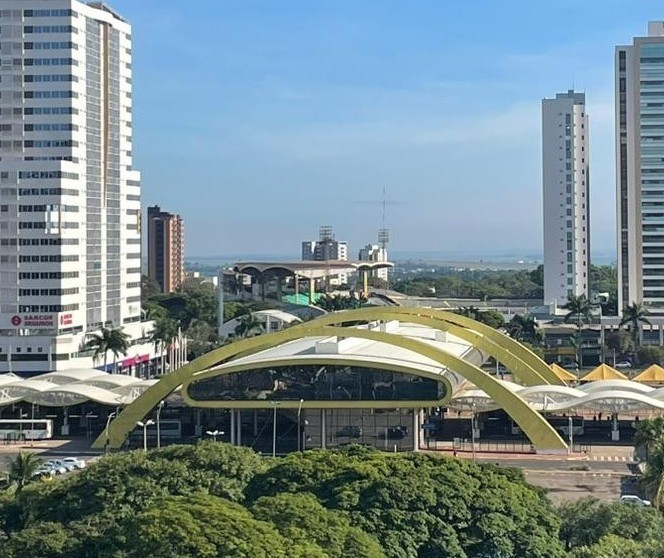 Sábado (7) com chuva e temperatura alta em Maringá