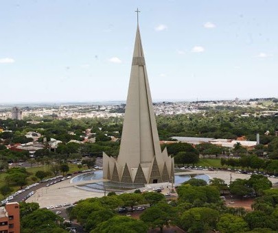 Arquidiocese de Maringá autoriza reabertura de igrejas e secretarias