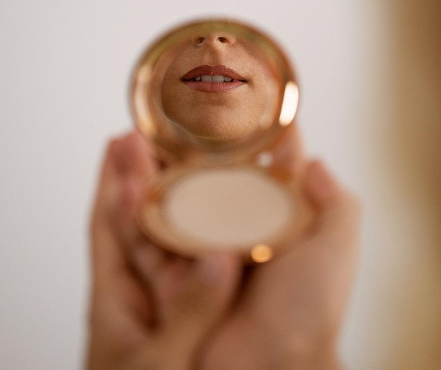 Busca pela perfeição estética pode levar a exageros em intervenções
